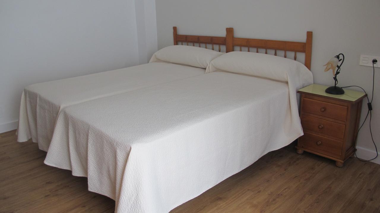 Hostal Onteniente 라 마몰라 외부 사진
