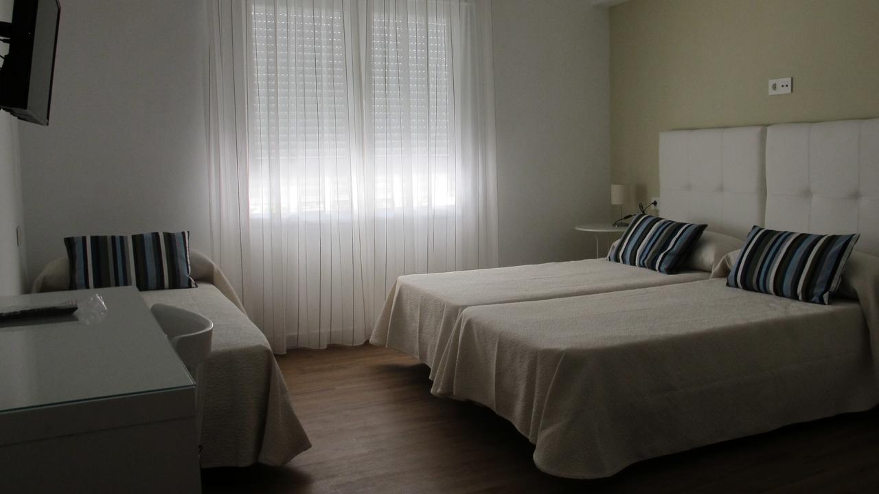 Hostal Onteniente 라 마몰라 외부 사진